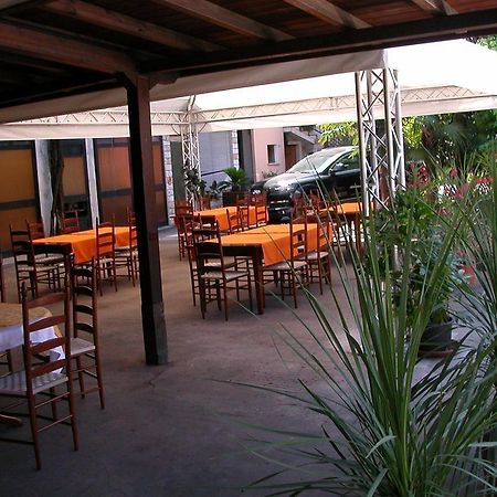 Albergo Ristorante Da Felice Loria المظهر الخارجي الصورة