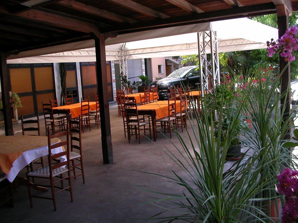 Albergo Ristorante Da Felice Loria المظهر الخارجي الصورة